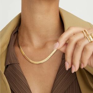 Mejuri Gold Herringbone Necklace